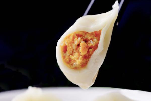 把餃子館開(kāi)在愛(ài)馬仕旁邊，一年竟然開(kāi)出七家直營(yíng)店