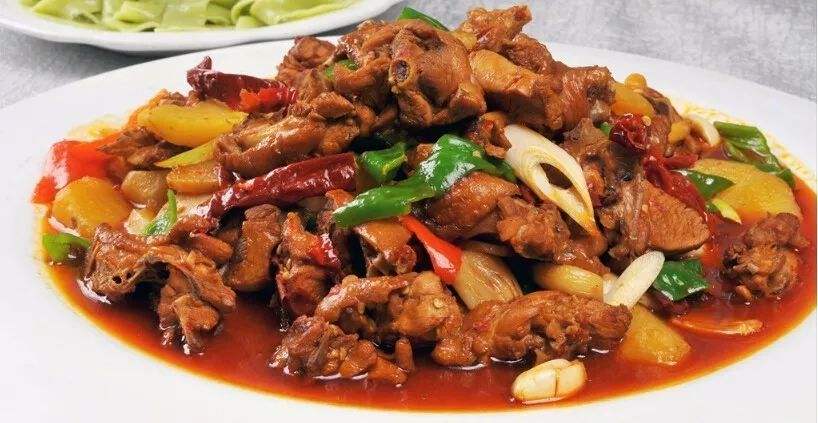 你不知道的大盤雞連鎖加盟經(jīng)營(yíng)套路-餐飲食品品牌策劃-上海營(yíng)銷公司